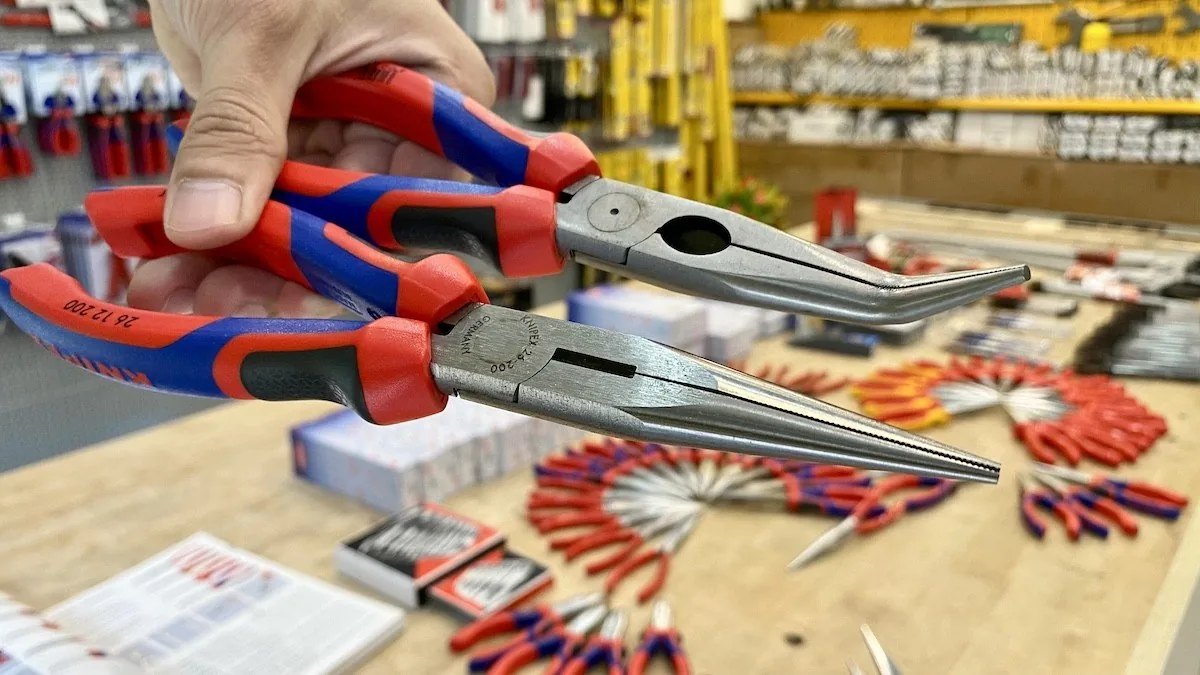 kim mo nhon mui cong Knipex 26 22 200 8