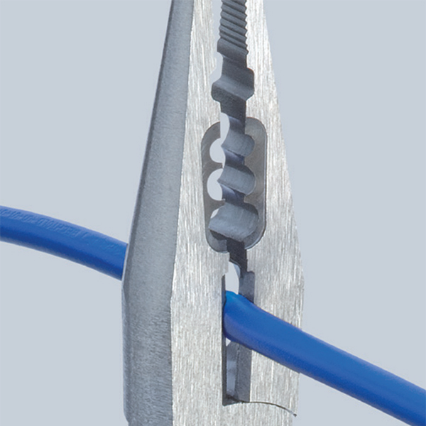 Khả năng cắt ngọt của kìm mỏ nhọn thợ điện Knipex 13