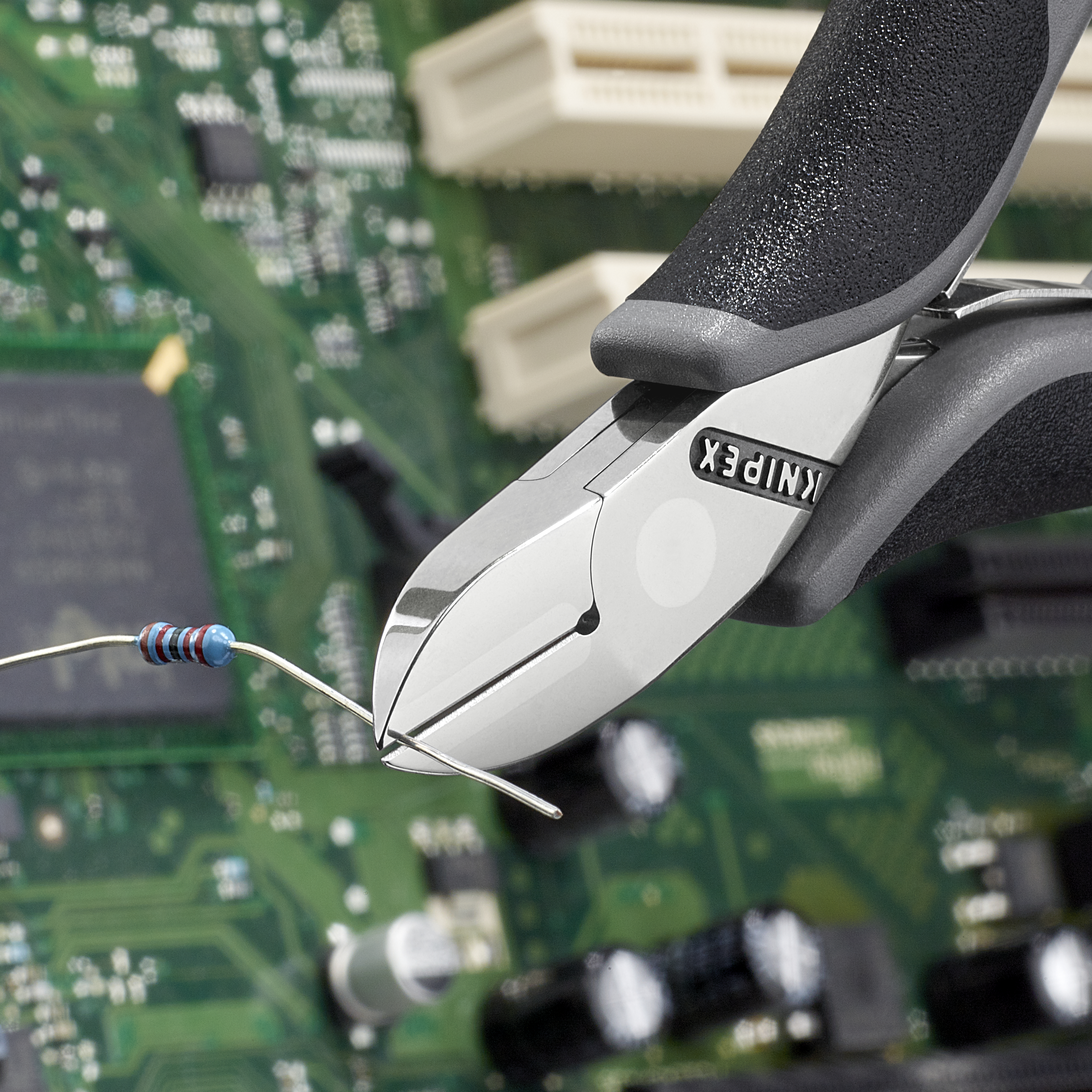 KNIPEX 77 02 115 ESD Electronics Diagonal Cutters ESD with box joint 117 mm with multi-component handles mirror polished thumbnail 5