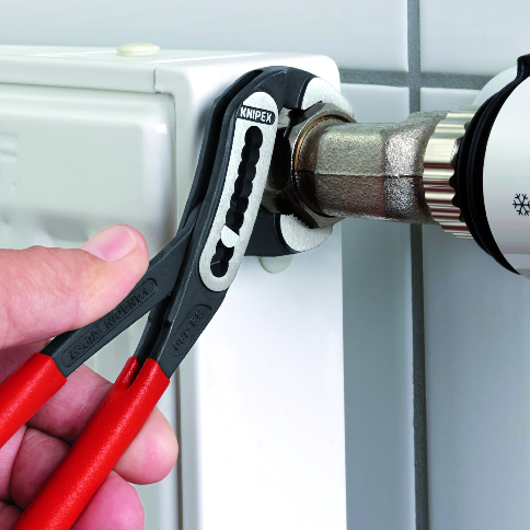 KNIPEX 88 01 180 SB Alligator® Water Pump Pliers 180 mm black atramentized with non-slip plastic coating polished thumbnail 3