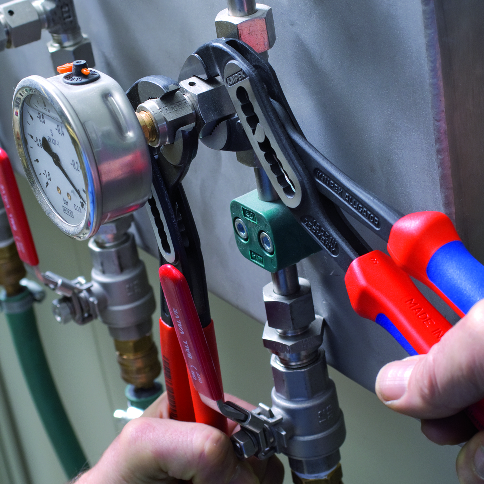 KNIPEX 88 02 250 SB Alligator® Water Pump Pliers 250 mm black atramentized with slim multi-component grips polished thumbnail 3