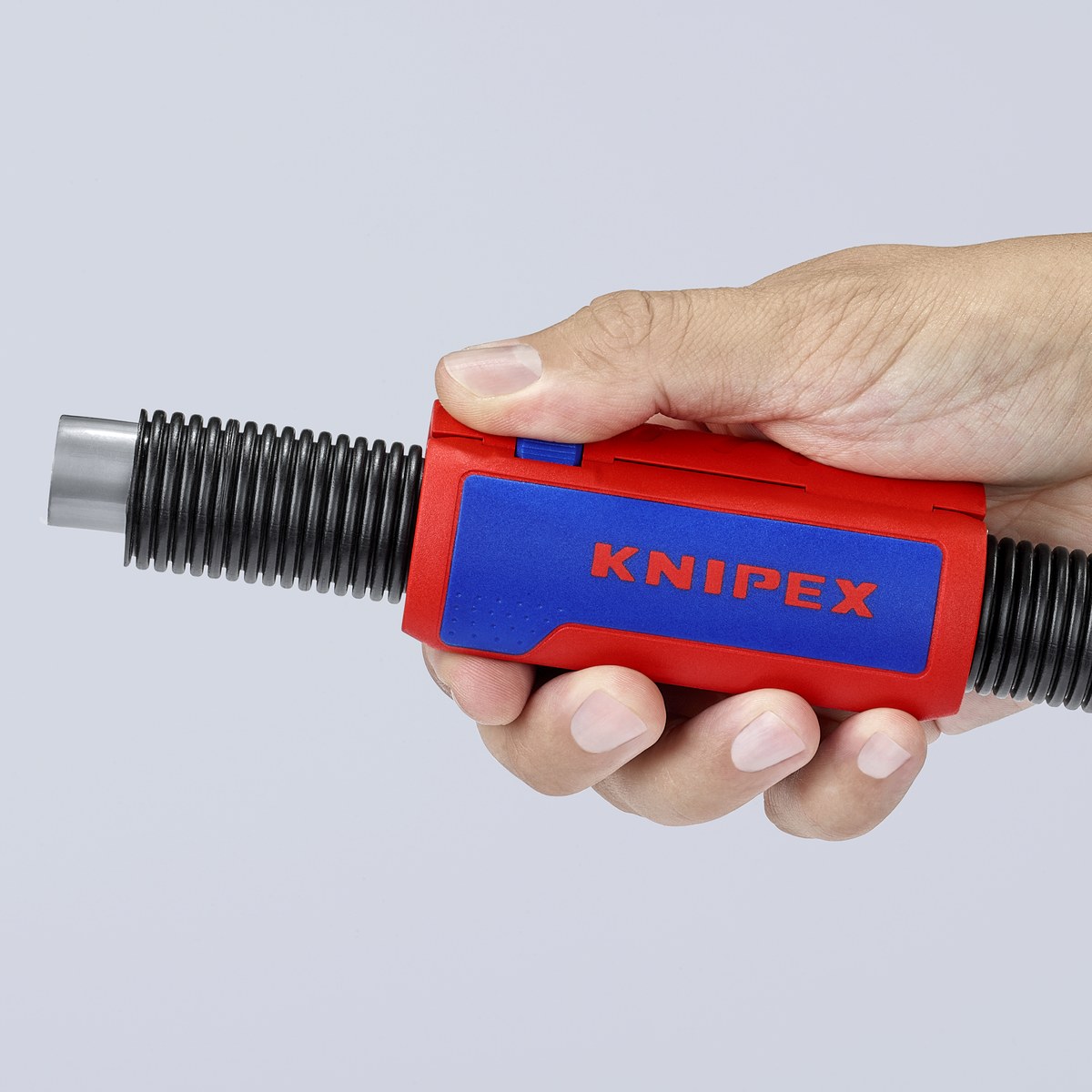 Dụng cụ cắt ống nhựa ruột gà 1/2 inch corrugated KNIPEX 90 22 01 SB đường kính từ Ø13 đến Ø32mm thumbnail 6