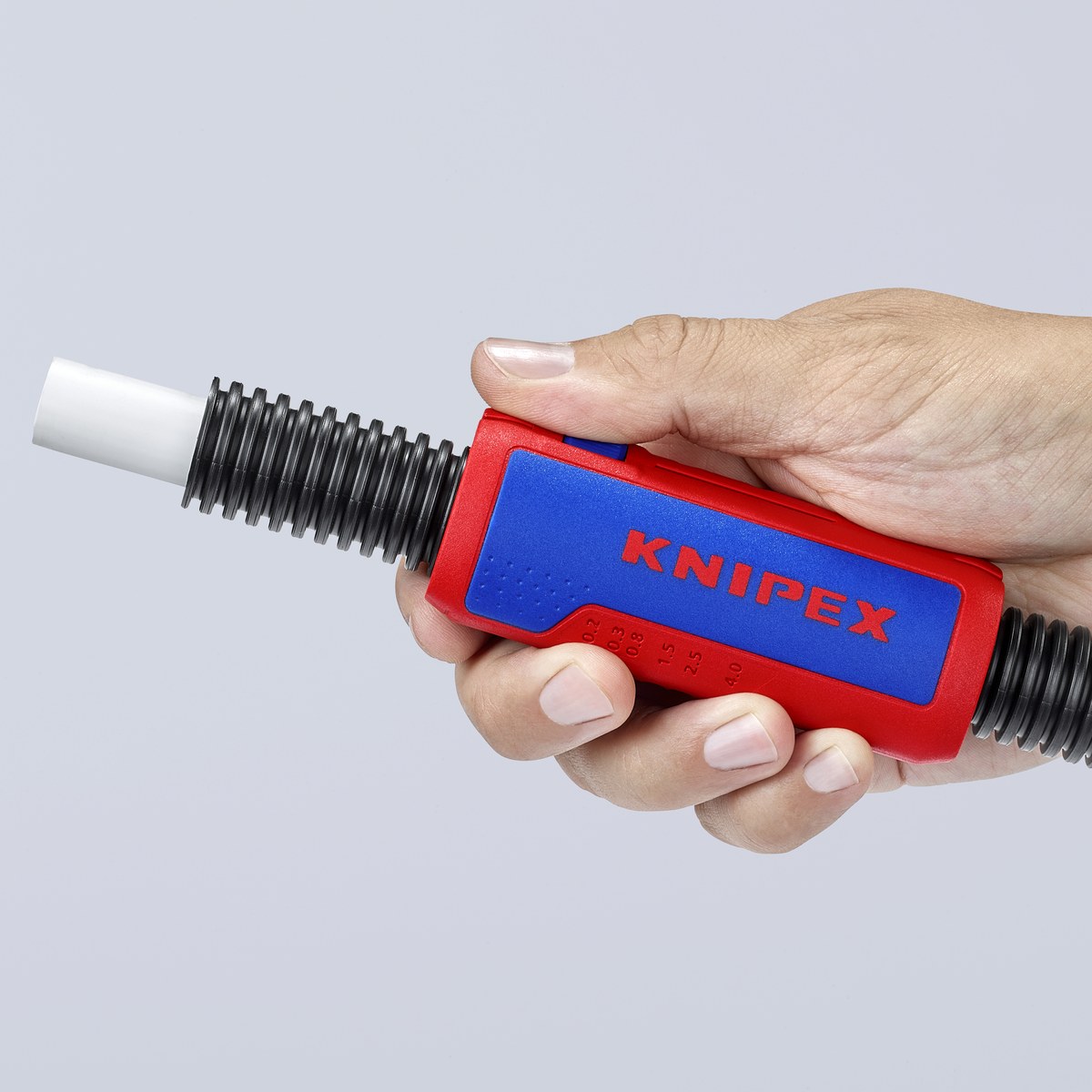 Dao cắt ống nhựa ruột gà 3/4-1 inch corrugated KNIPEX 90 22 02 SB đường kính từ Ø13 đến Ø40mm thumbnail 6