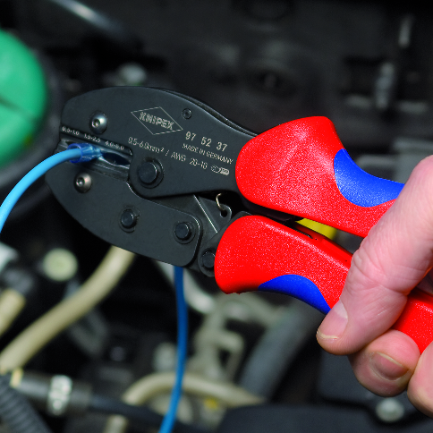 KNIPEX 97 52 37 PreciForce Crimping Pliers 220 mm burnished with multi-component handles thumbnail 3