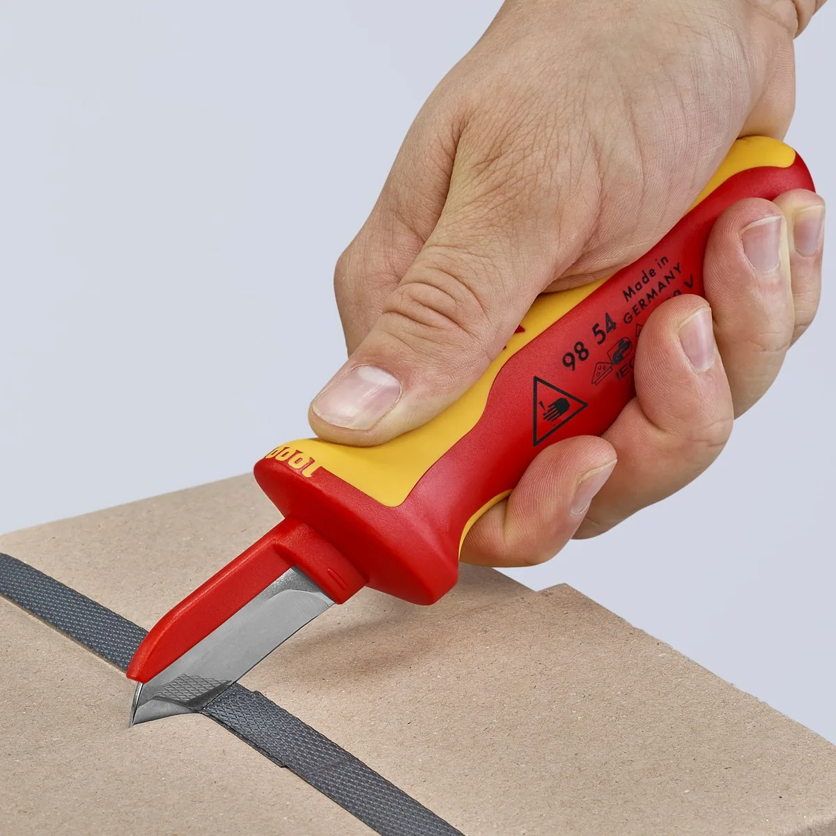 Dao rọc cáp Knipex 98 54 – Lưỡi thẳng cách điện, dài 190 mm thumbnail 4
