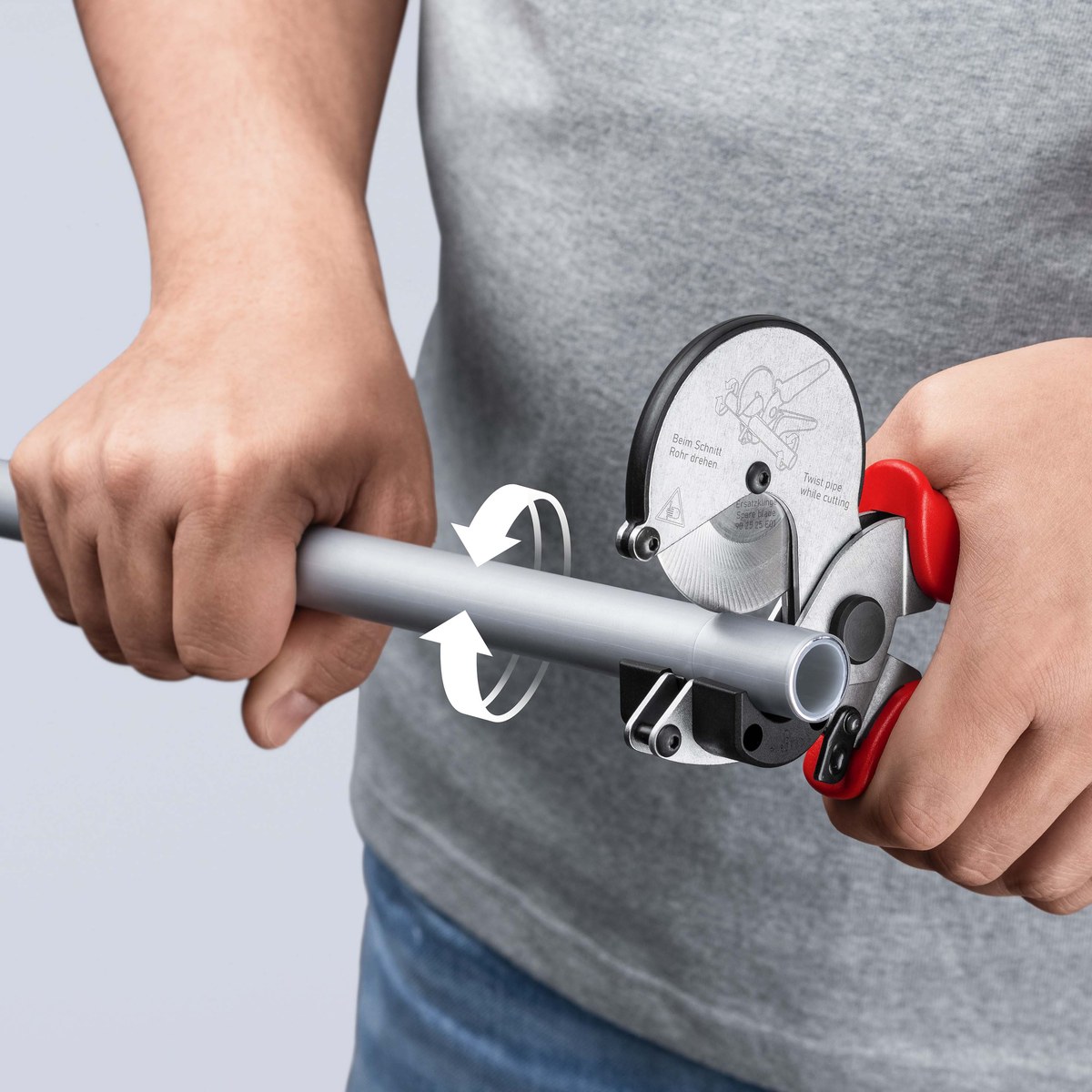Dụng cụ cắt ống nhựa composite và nhựa cứng KNIPEX 90 25 25 đường kính từ Ø6 đến Ø35mm thumbnail 5