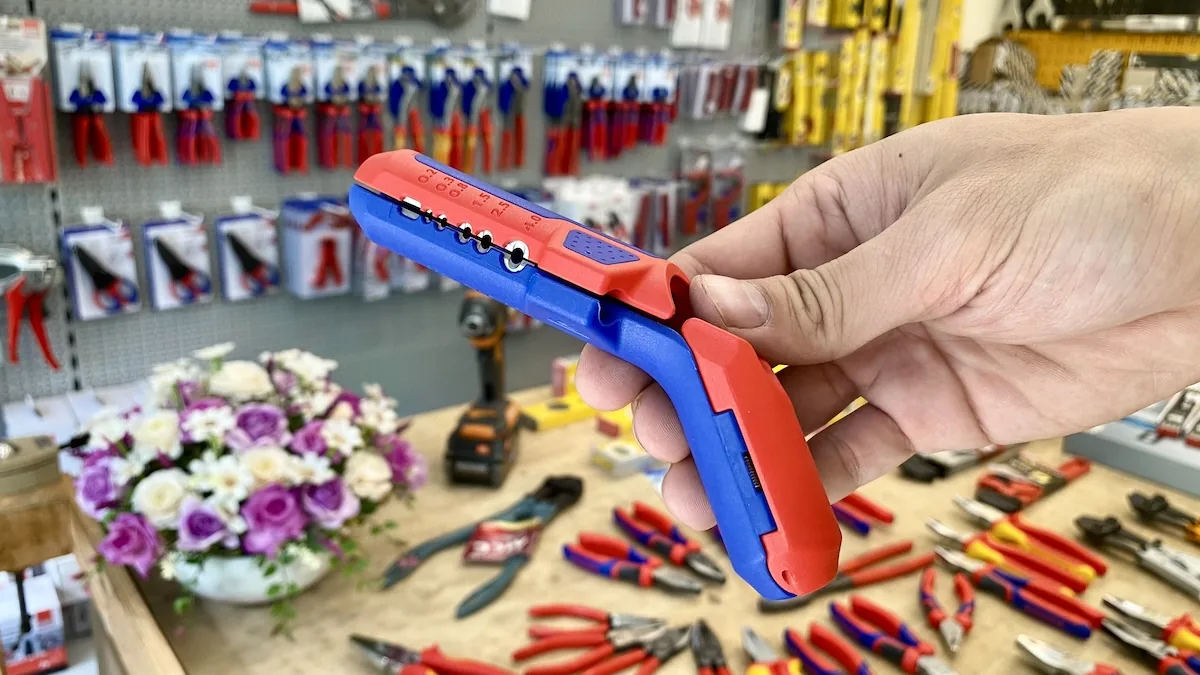 dung cu tuot cap Knipex 16 95 03 SB 8