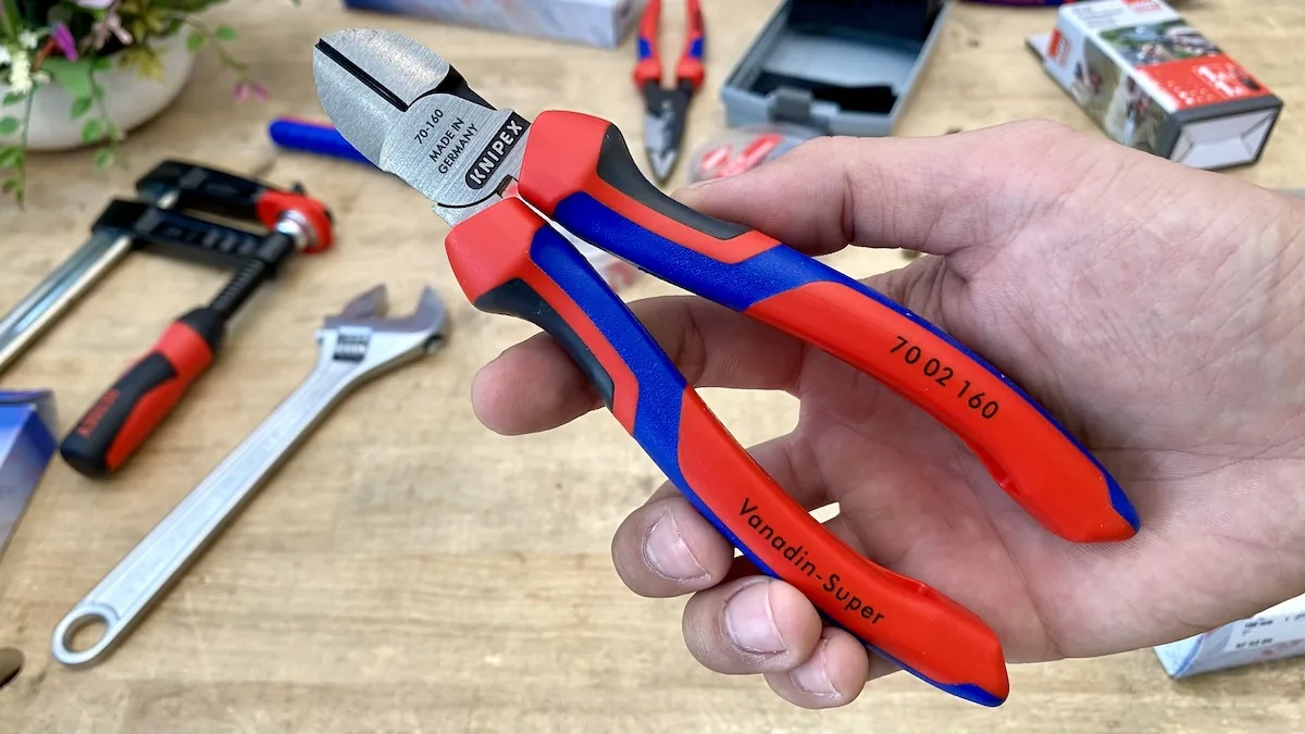 kim cat canh Knipex 70 02 160 3