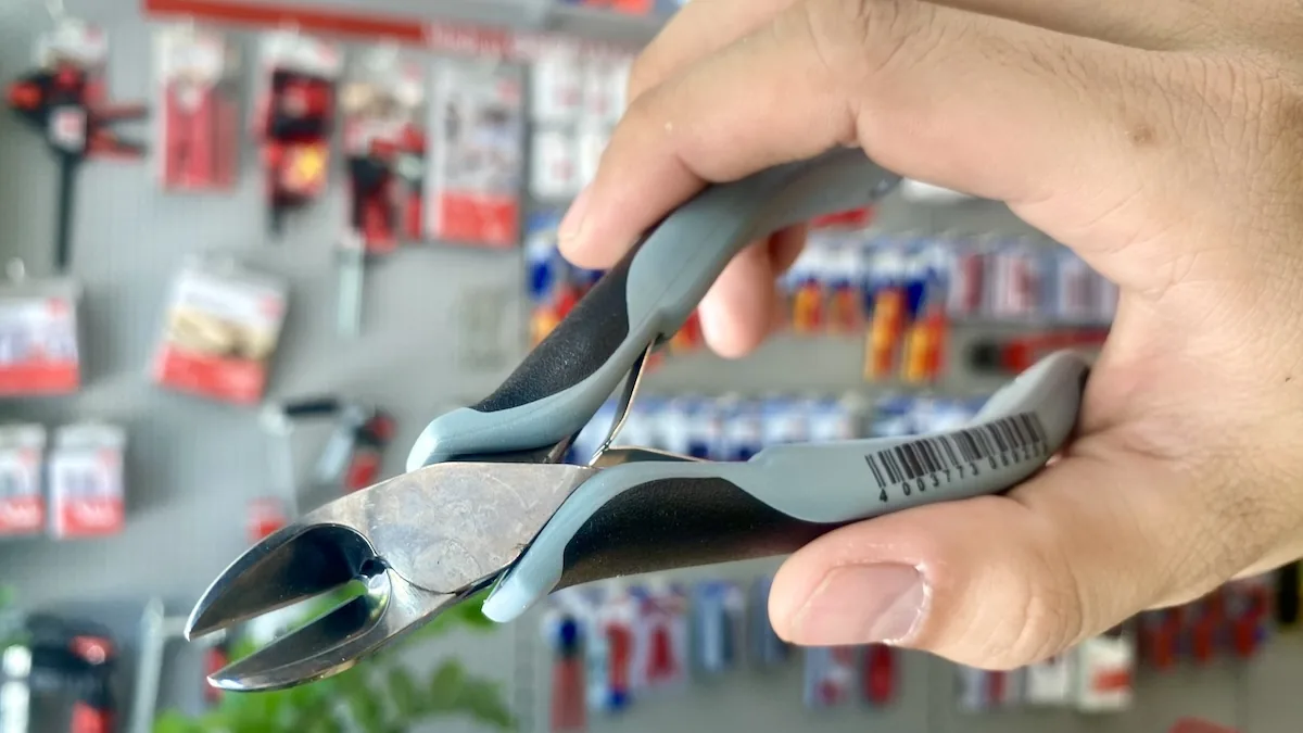kim cat dien tu KNIPEX 77 02 130 ESD 10