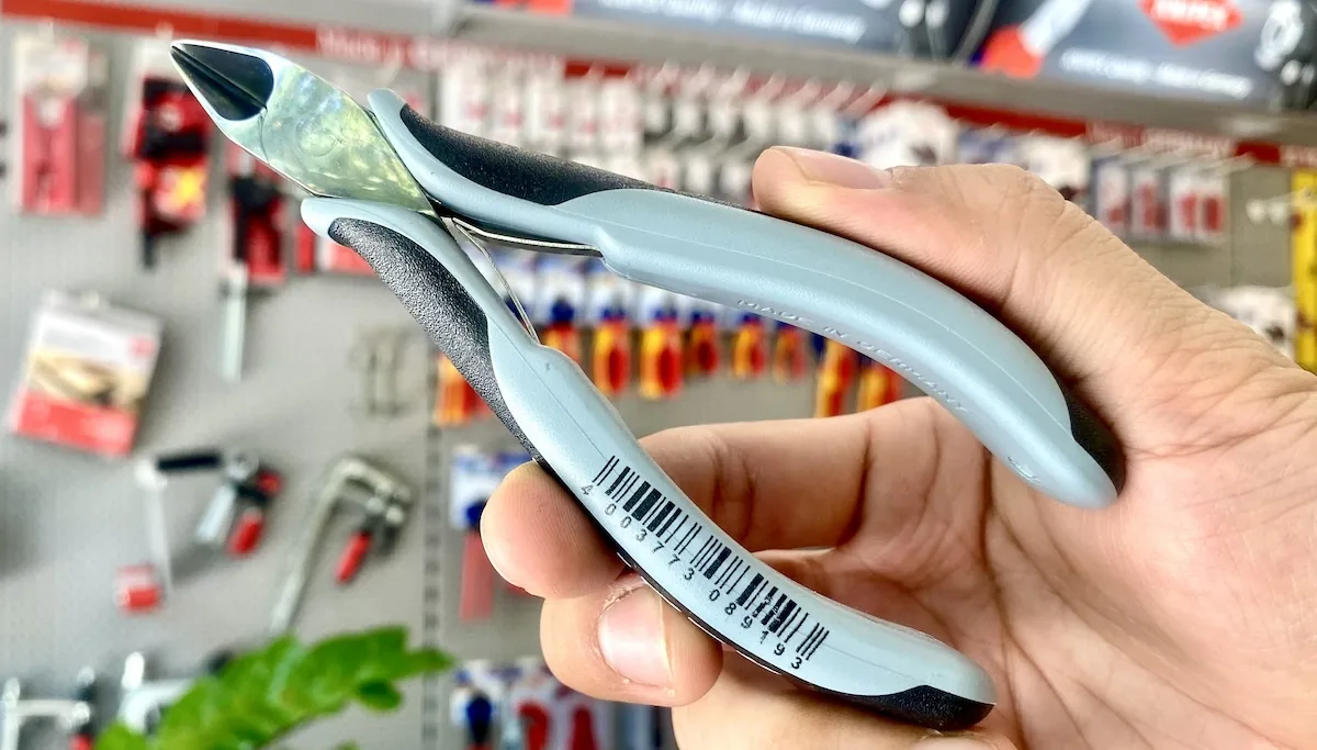 kim cat dien tu KNIPEX 77 32 130 ESD 3