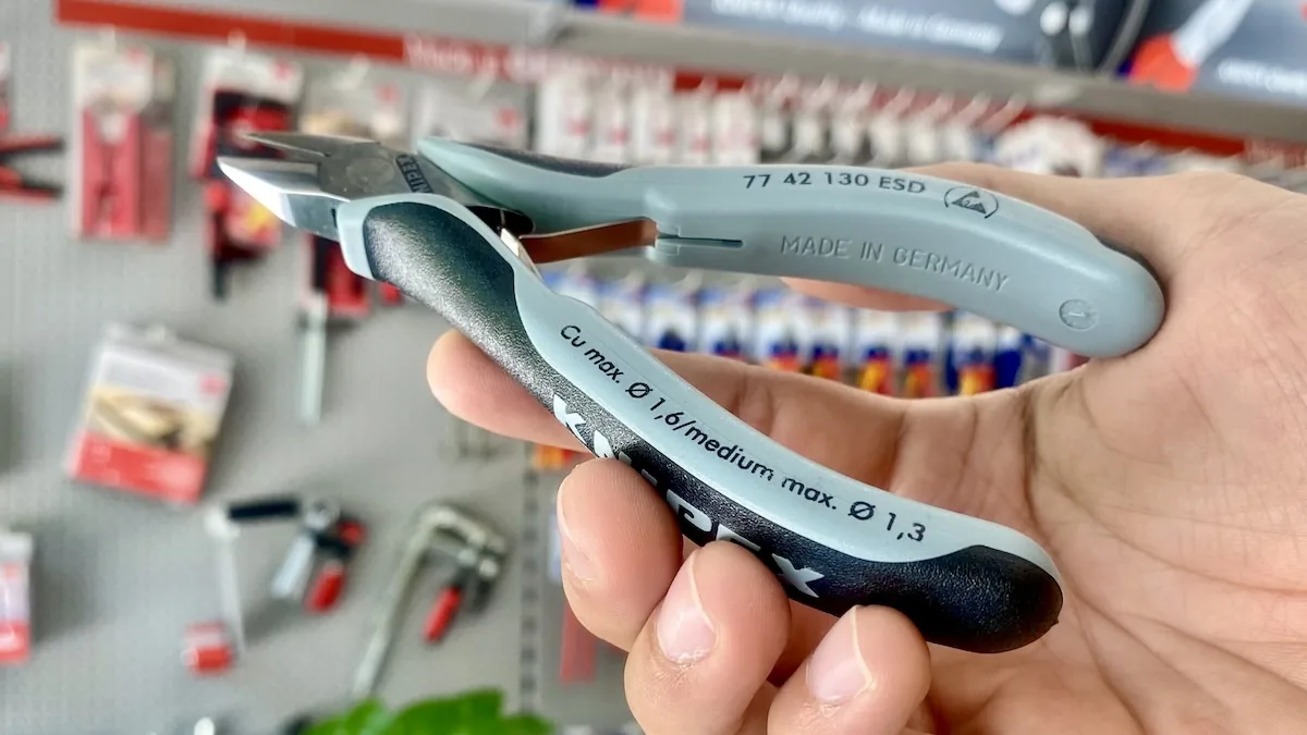 kim cat dien tu KNIPEX 77 42 130 ESD 2