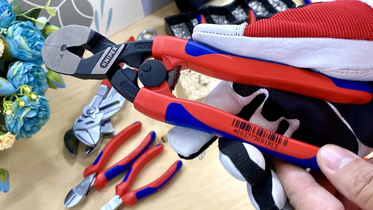 kim cat nhua Knipex 72 62 200 4