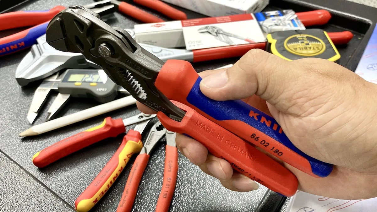 KNIPEX 86 02 180 1