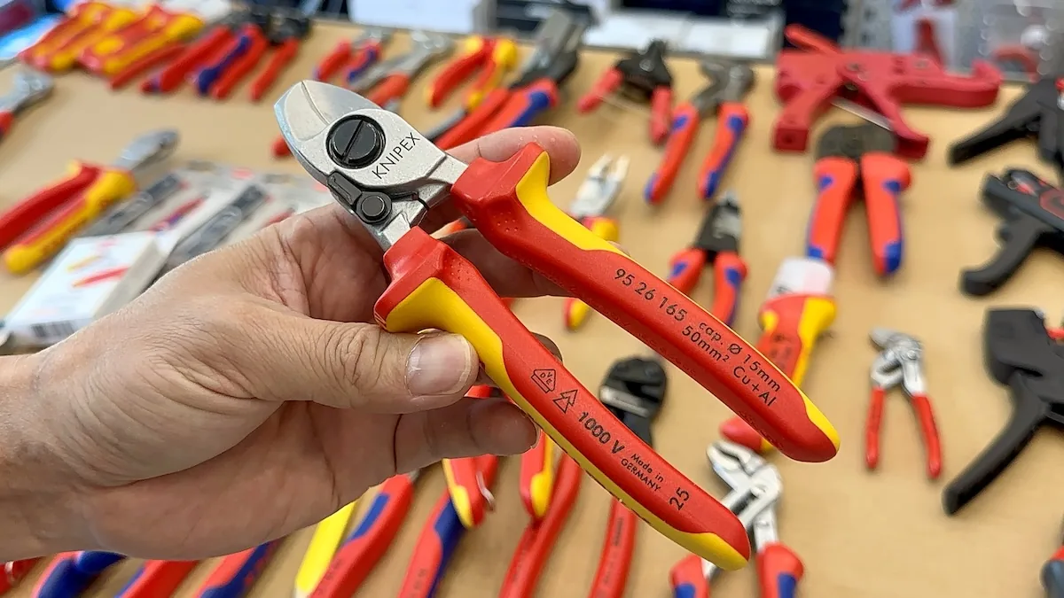 Knipex 95 26 165 3