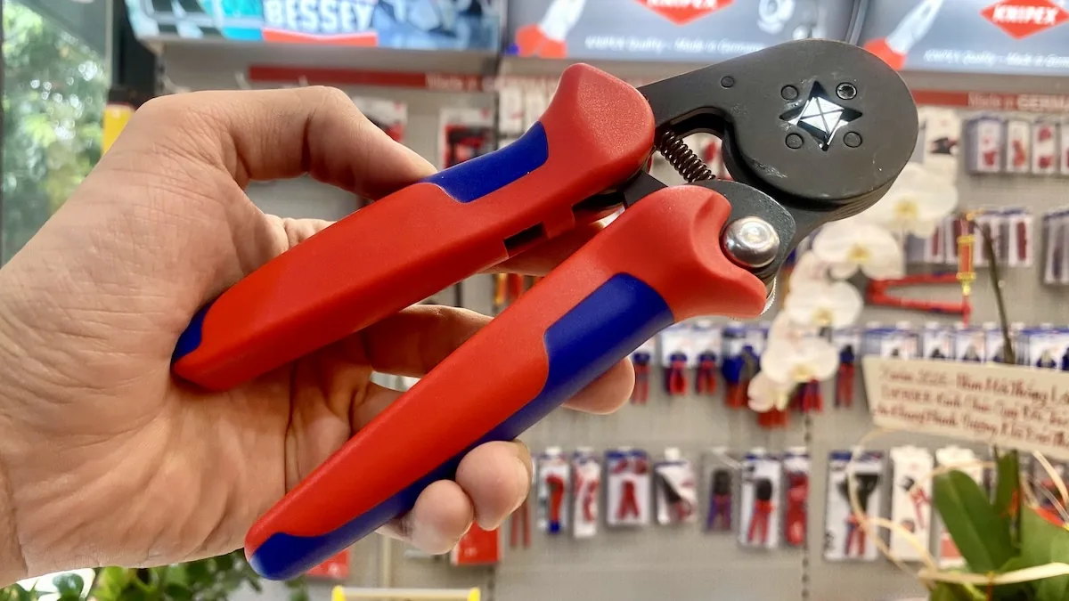 Knipex 97 53 04 4