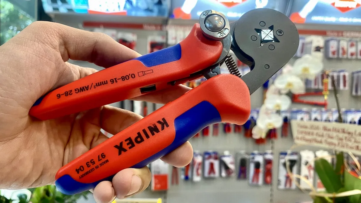 Knipex 97 53 04 6