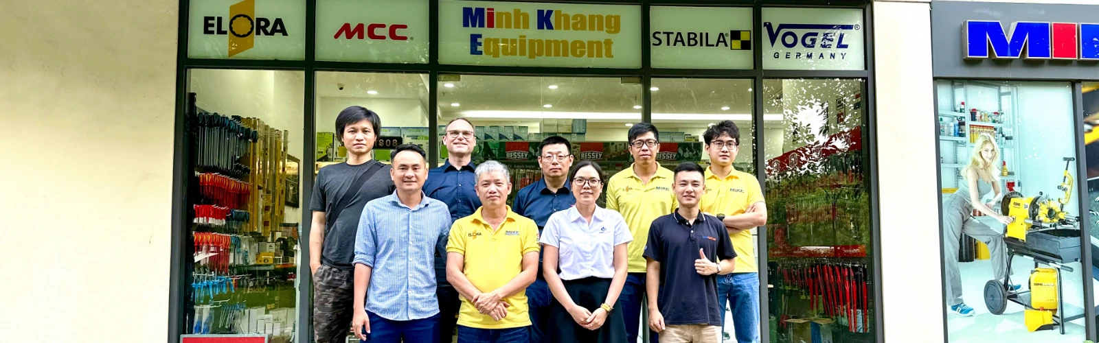 Độ ngũ tư vấn bán hàng Knipex chuyên nghiệp